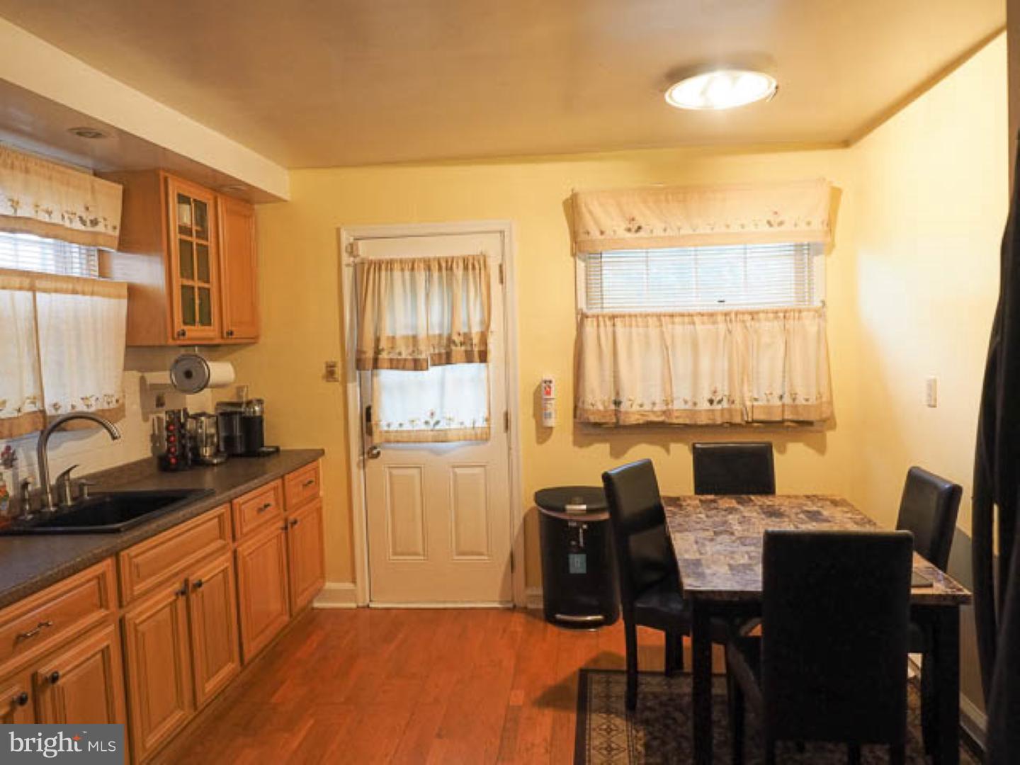 107 Madison Road Lansdowne, PA 19050 - Photo 10 of 24 Kitchen
