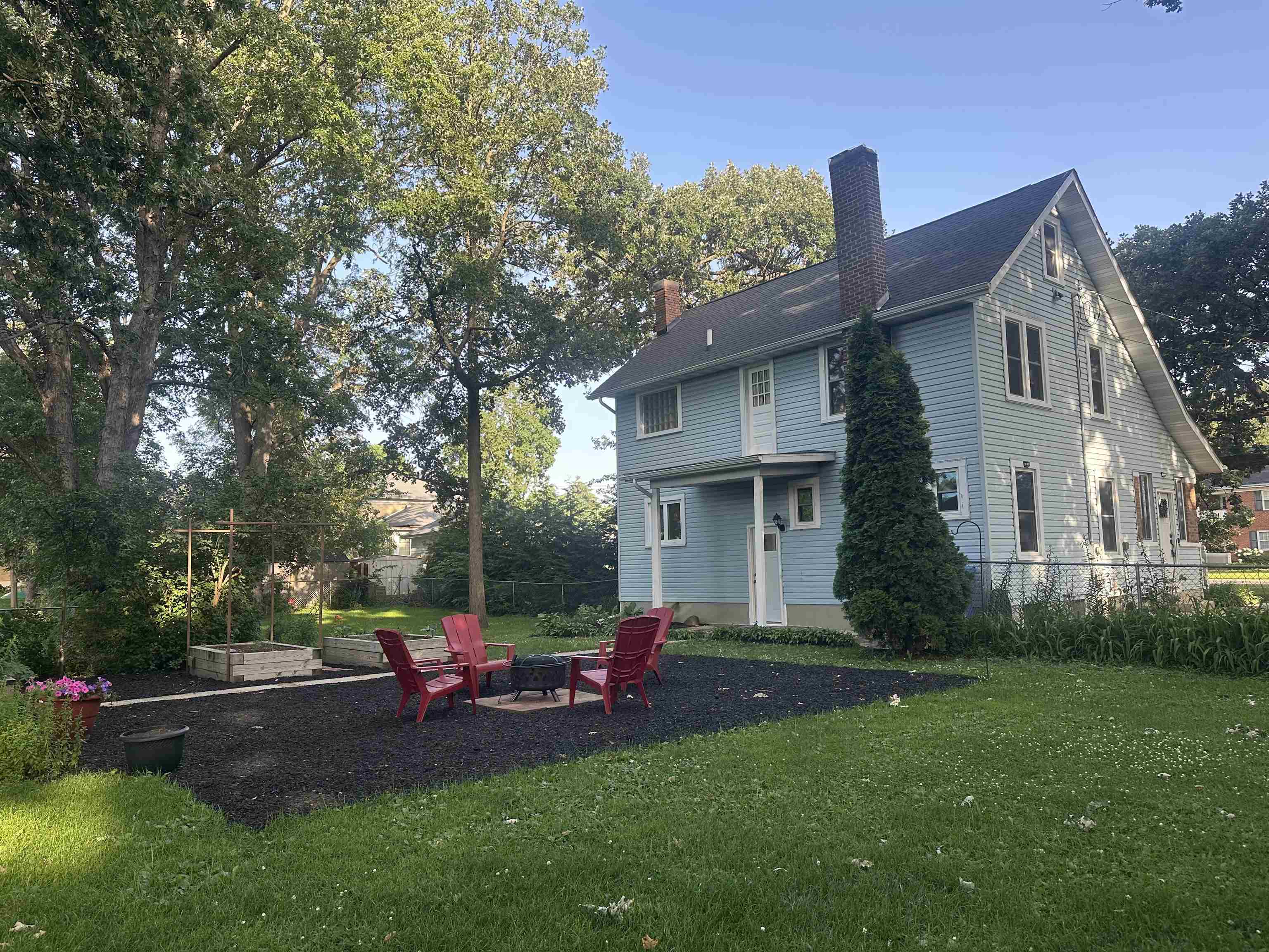 905 4th Street Brodhead, WI 53520 - Photo 4 of 10