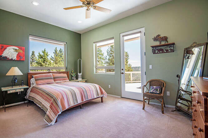 17715 Mountain View Road Sisters, OR 97759 - Photo 16 of 37 17715 Mountain View Rd Sisters-small-020