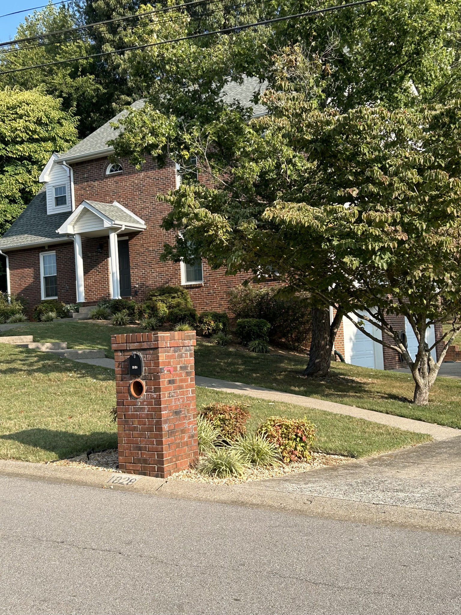 1828 Springs Inn Road Clarksville, TN 37043 - Photo 3 of 35 Gallery Image 3