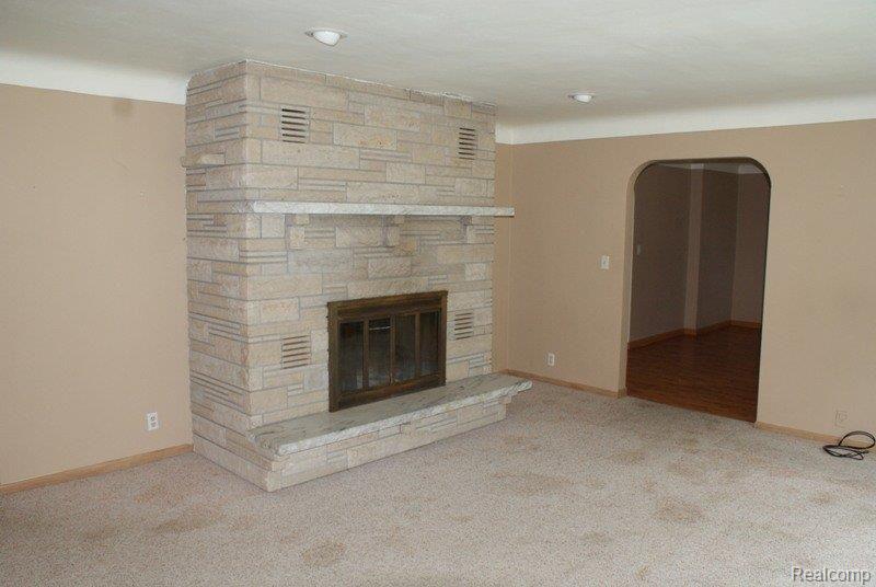 6064 North State Road Davison, MI 48423 - Photo 8 of 13 DSC02999