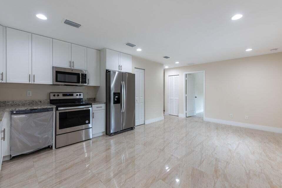 5173 Clouse Road West Palm Beach, FL 33417 - Photo 7 of 25 20231215152618737801000000-o