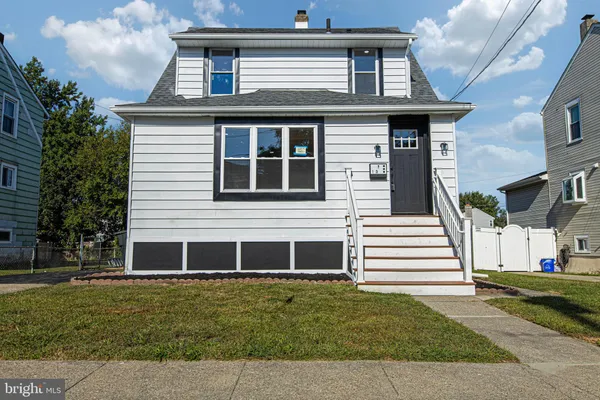 $409,900 | 113 Center Avenue, Mount Ephraim, NJ 08059