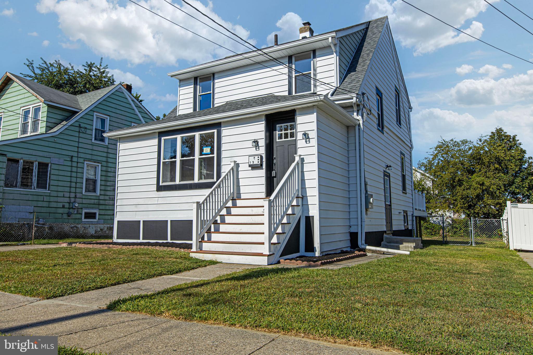 113 Center Avenue Mount Ephraim, NJ 08059 - Photo 2 of 37