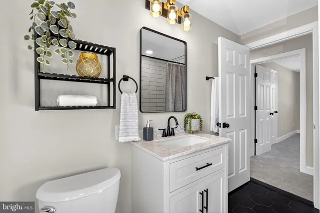 $409,900 | 113 Center Avenue, Mount Ephraim, NJ 08059