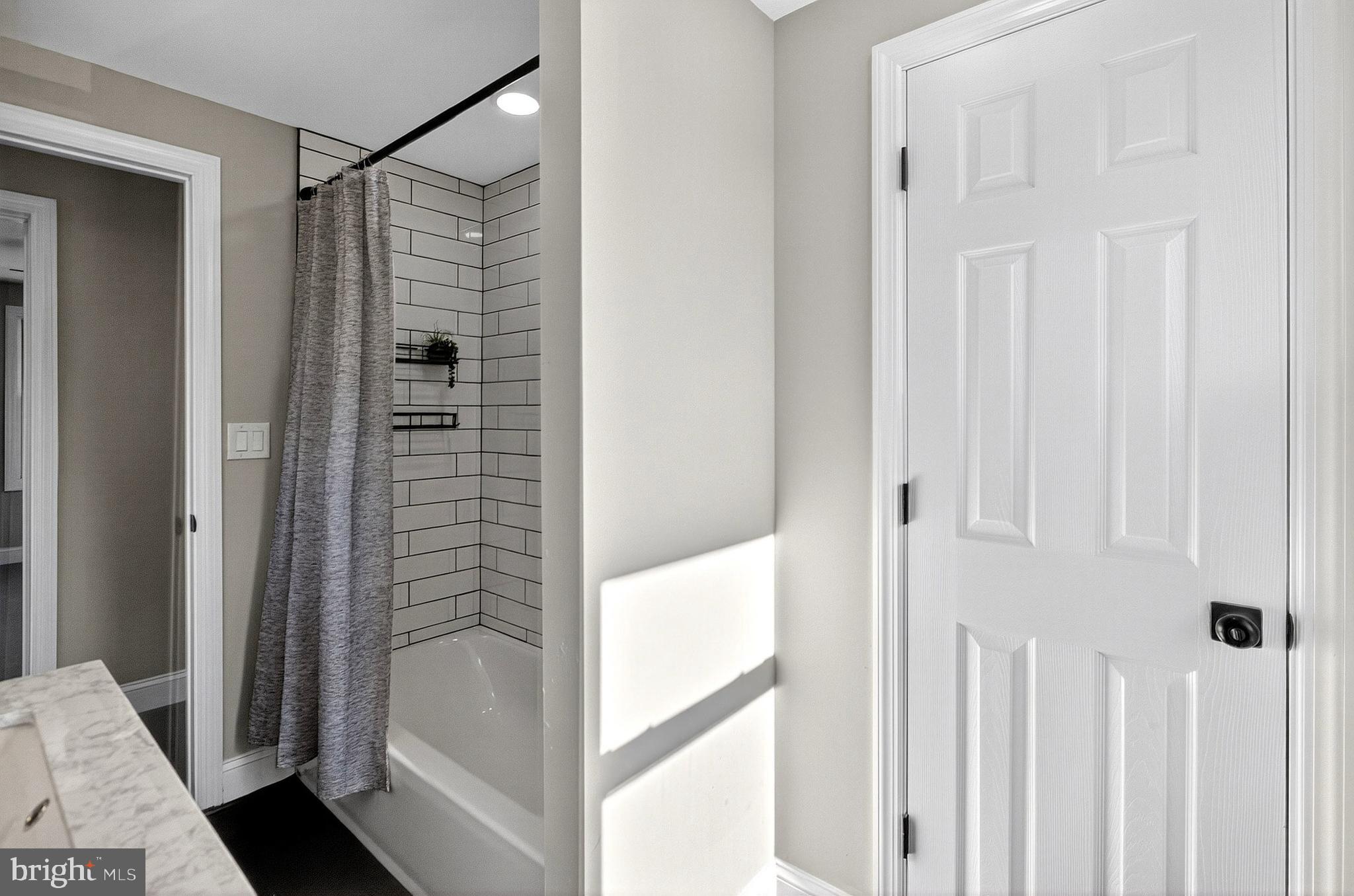 113 Center Avenue Mount Ephraim, NJ 08059 - Photo 26 of 37