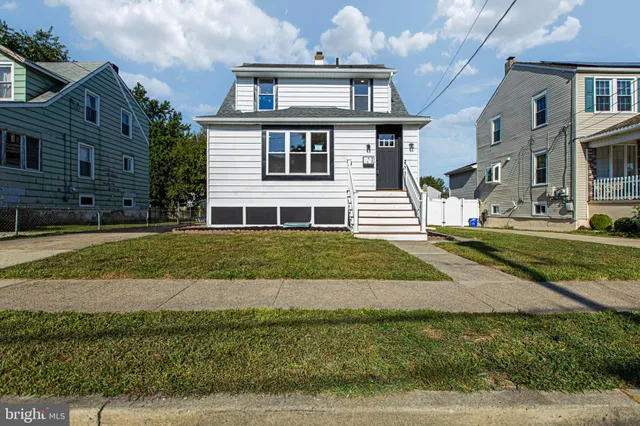 $409,900 | 113 Center Avenue, Mount Ephraim, NJ 08059