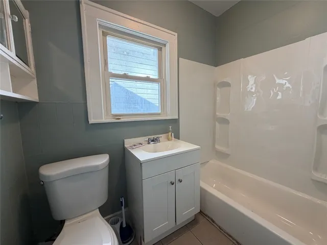 $1,700 | 107 Glenwood Avenue, Binghamton, NY 13905