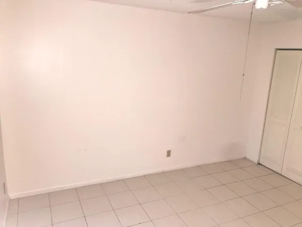 $1,900 | 733 Southeast 1st Way, Unit 204, Deerfield Beach, FL 33441