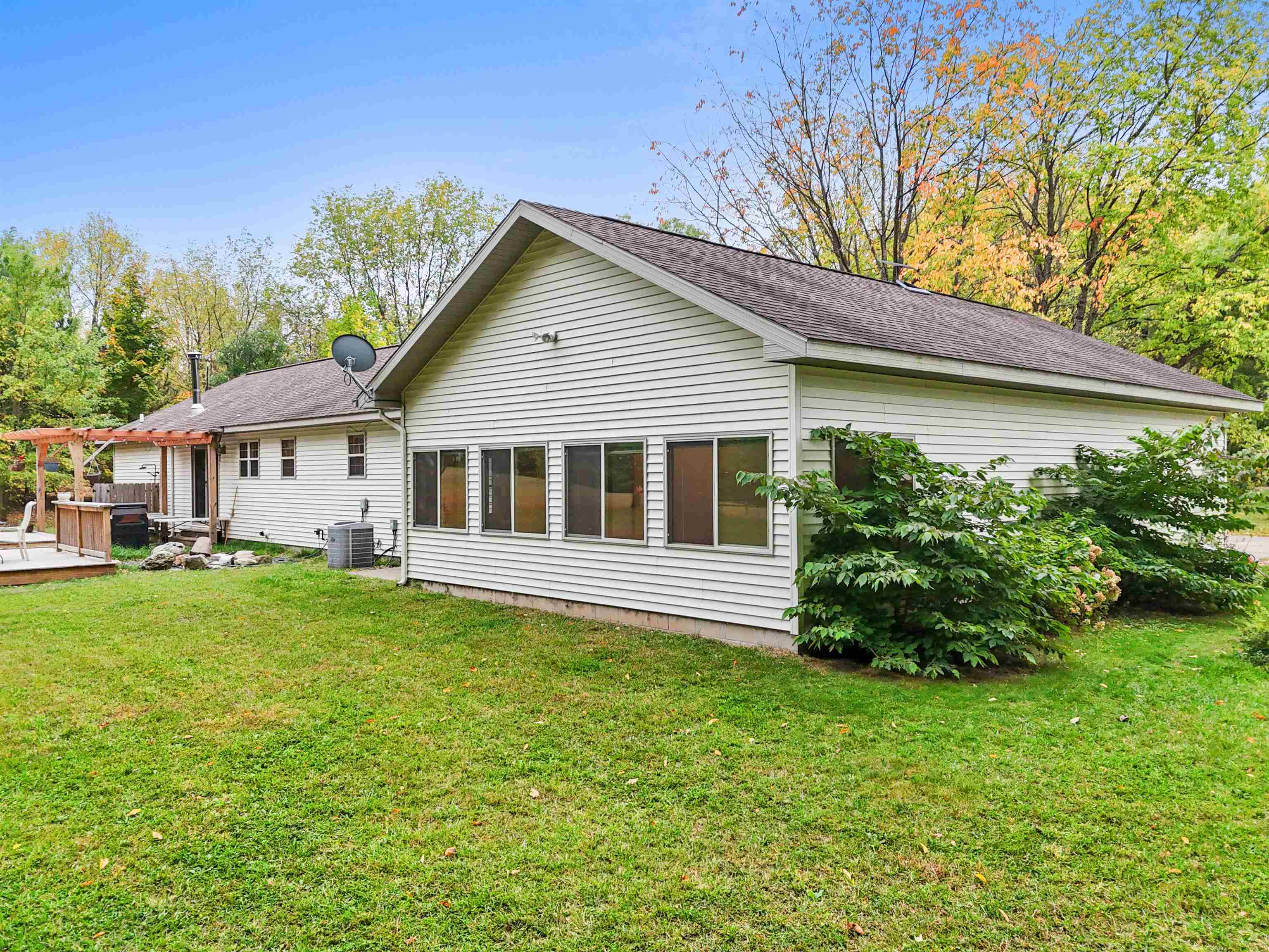 2953 Miller Road Thompsonville, MI 49683 - Photo 9 of 52