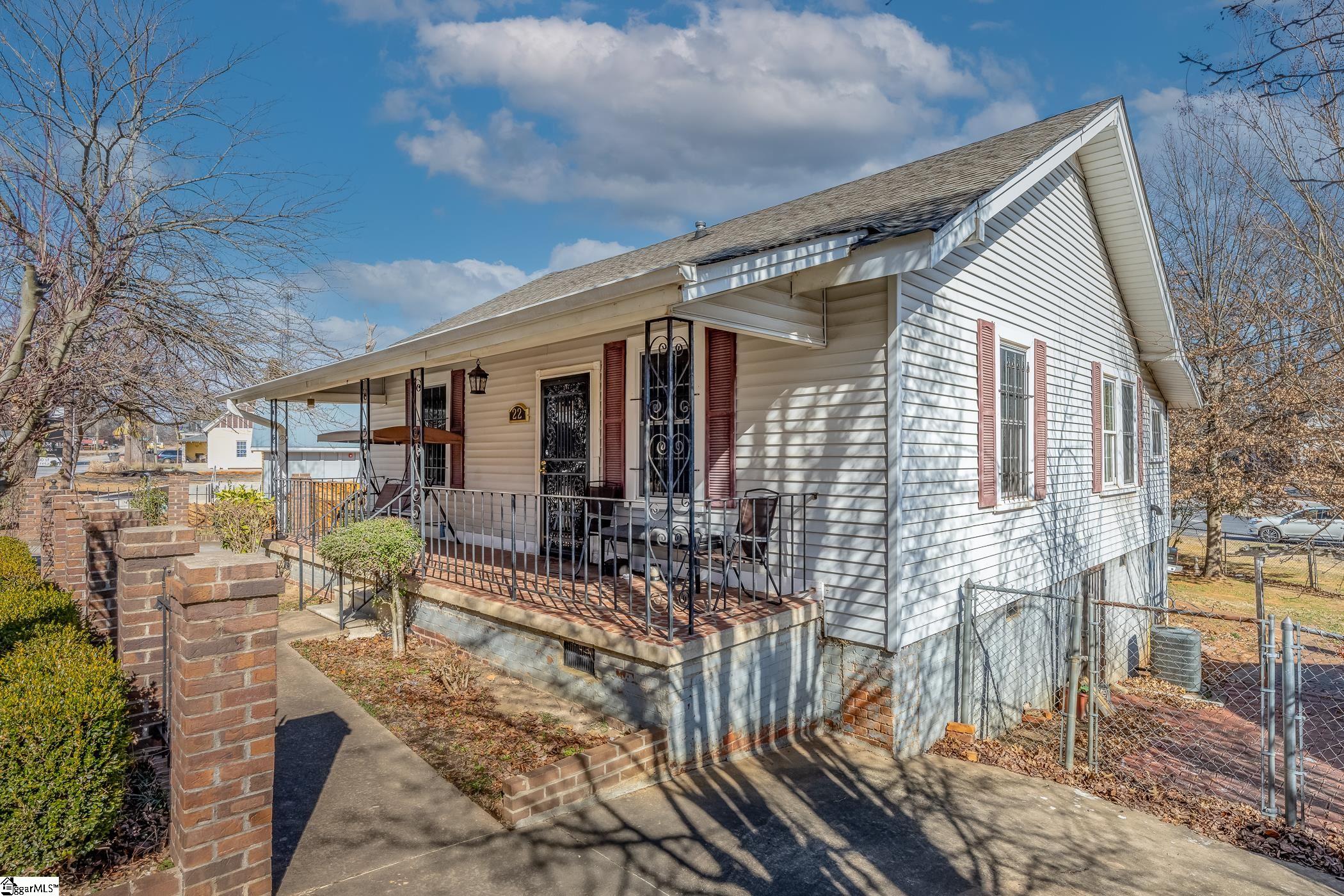 22 Draper Street Greenville, SC 29611 - Photo 2 of 23 Gallery Image 2