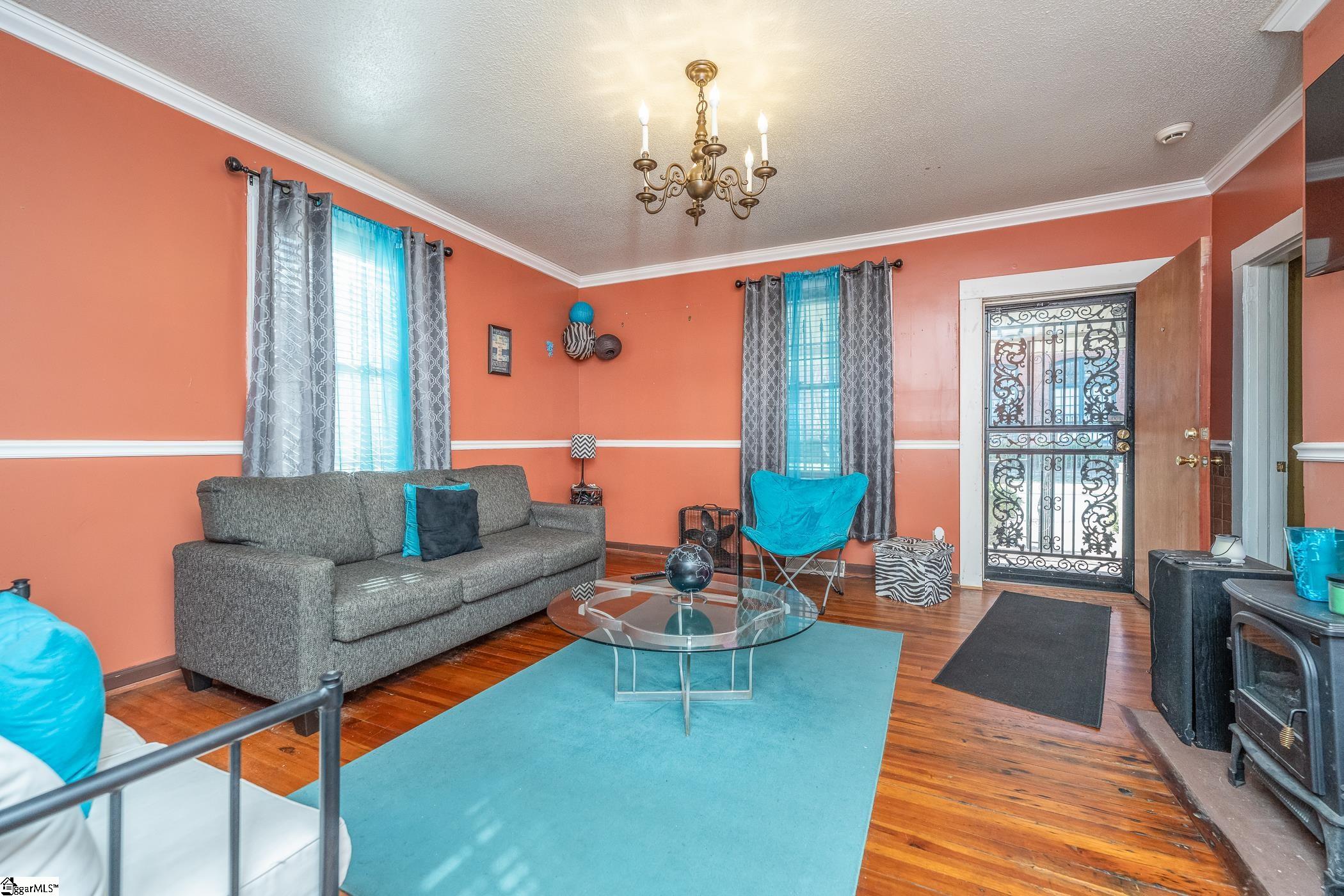 22 Draper Street Greenville, SC 29611 - Photo 6 of 23 Gallery Image 6