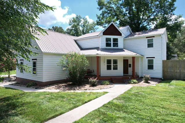 $549,000 | 446 Hickory Hills Drive, Cleveland, TN 37312