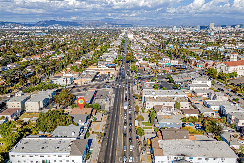 1929 Crenshaw Boulevard Los Angeles, CA 90016 - Photo 12 of 13 an aerial view of residential houses with outdoor space