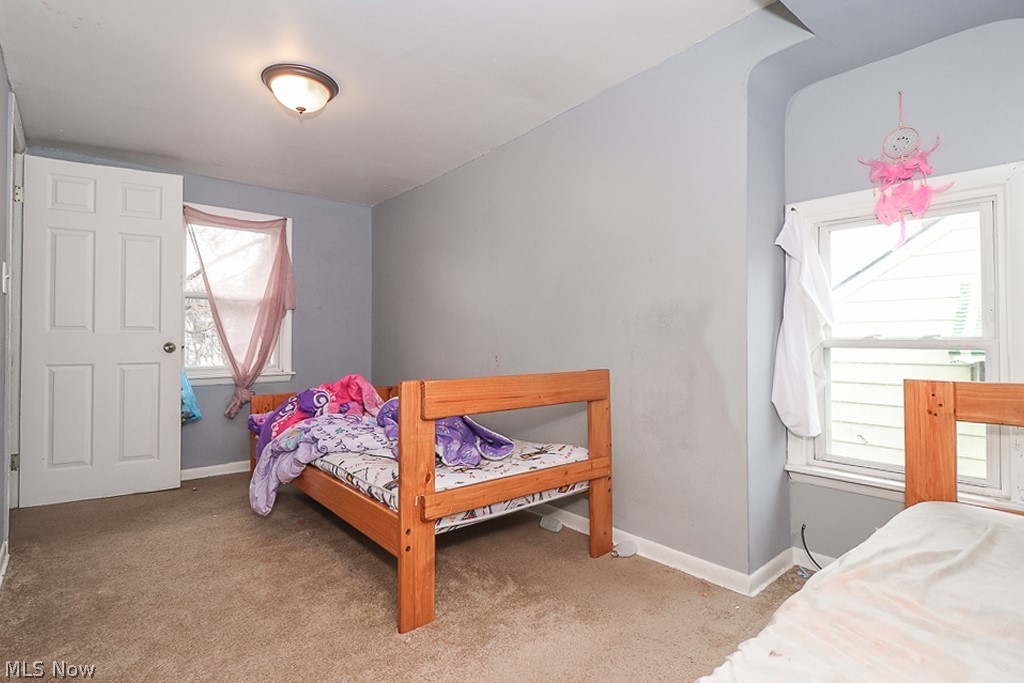 4326 Redding Road Cleveland, OH 44109 - Photo 26 of 33