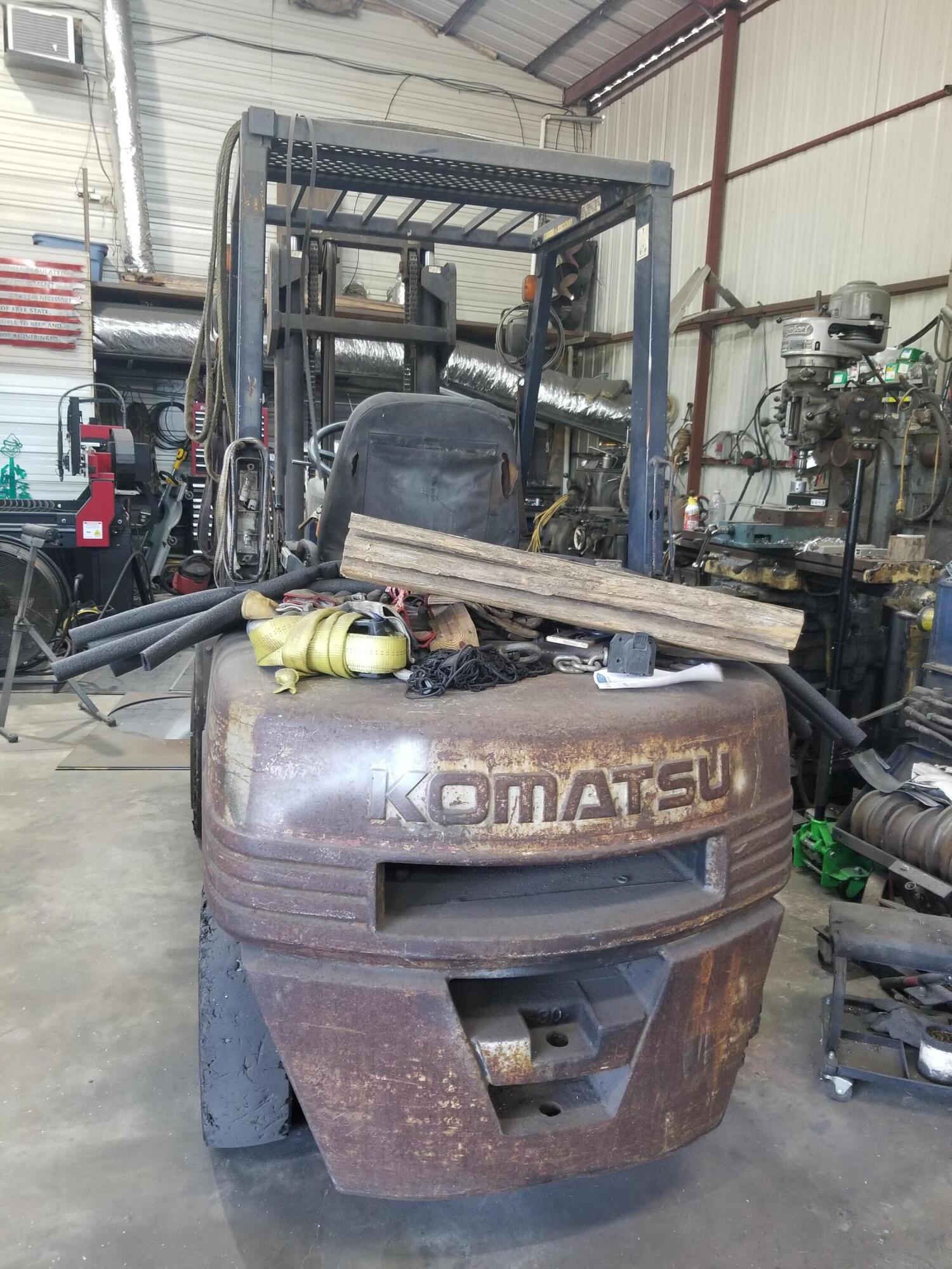 5263 Coy Burgess Loop DeFuniak Springs, FL 32435 - Photo 51 of 57 KOMATSU 6000LB FORK LIFT - Copy