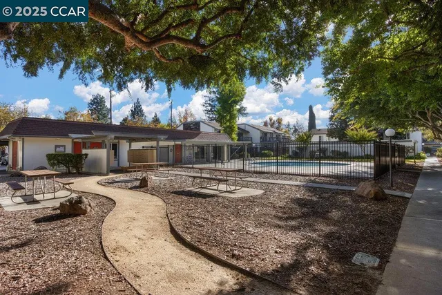 $275,000 | 4081 Clayton Road, Unit 218, Concord, CA 94521