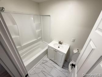 89 South Cherry Street, Unit 1 Poughkeepsie, NY 12601 - Photo 3 of 6