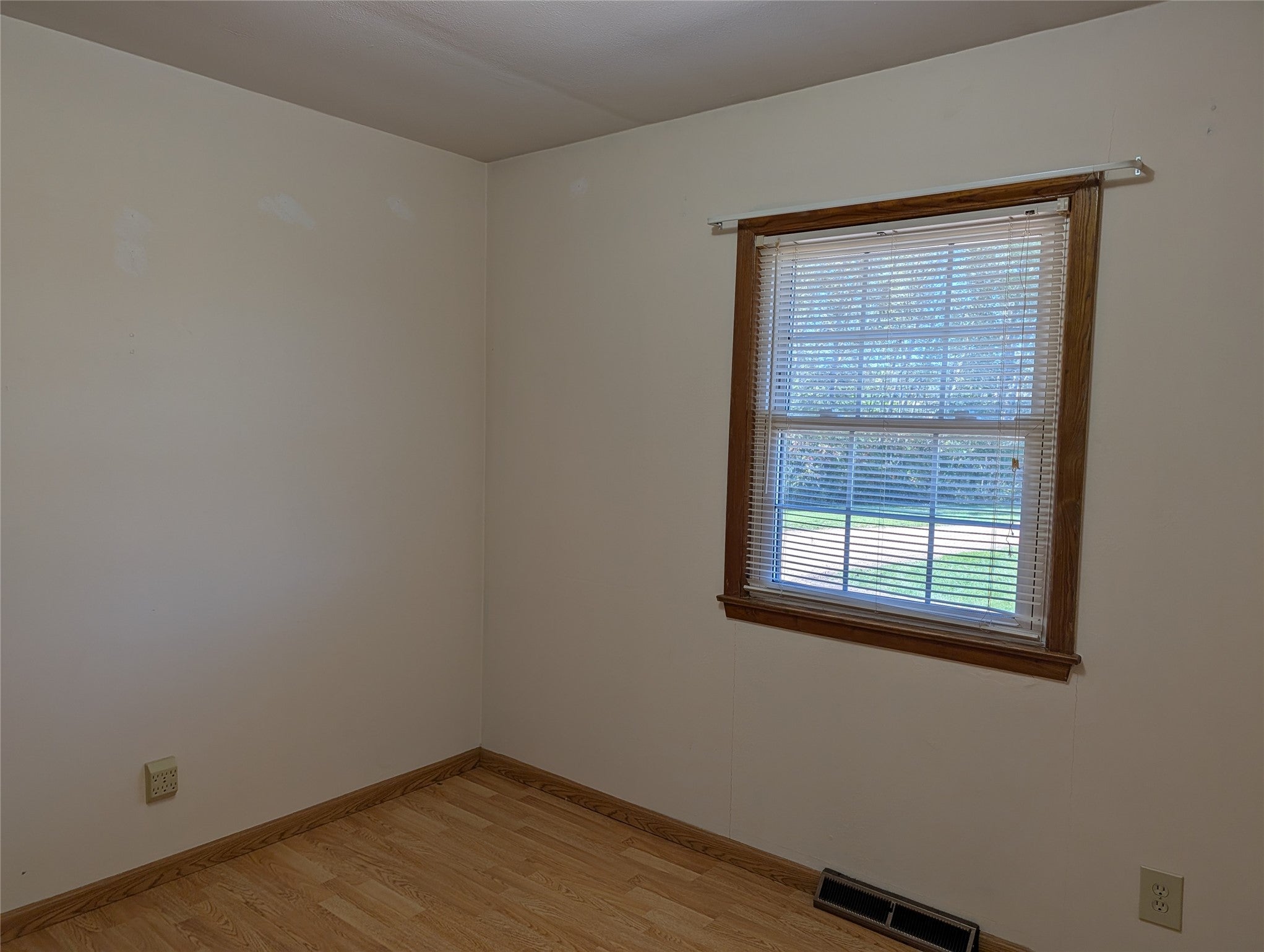 5060 County Rd BB Menomonie, WI 54751 - Photo 19 of 29 Gallery Image 19