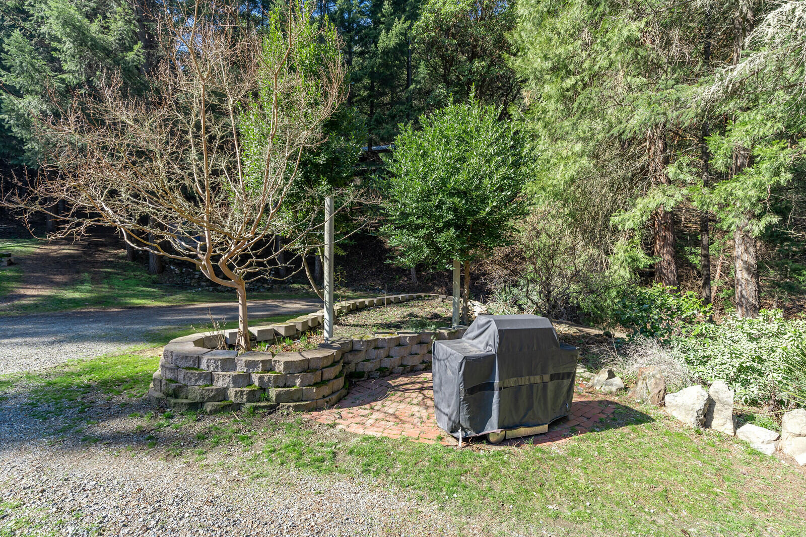 2135 Knowles Road Medford, OR 97501 - Photo 10 of 55 08_KR_8_mls