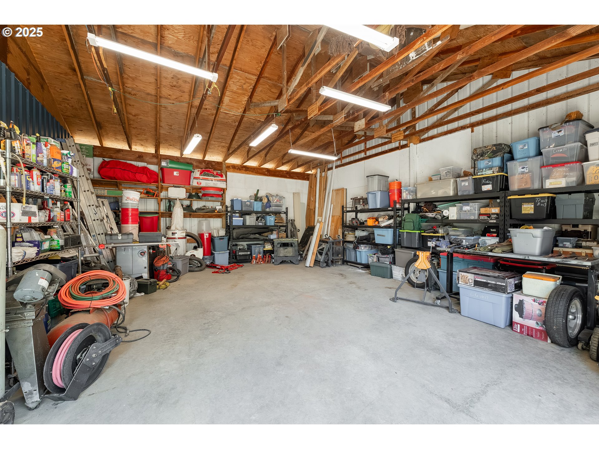 7654 North Bank Road Roseburg, OR 97470 - Photo 43 of 45 Gallery Image 43