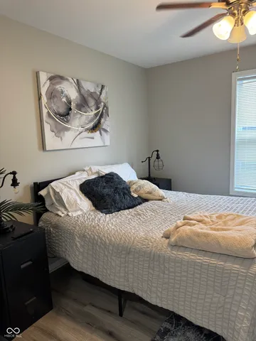 $2,050 | 818 Fulton Street, Jeffersonville, IN 47130