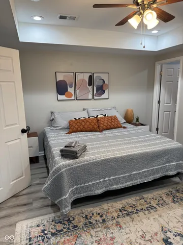 $2,050 | 818 Fulton Street, Jeffersonville, IN 47130