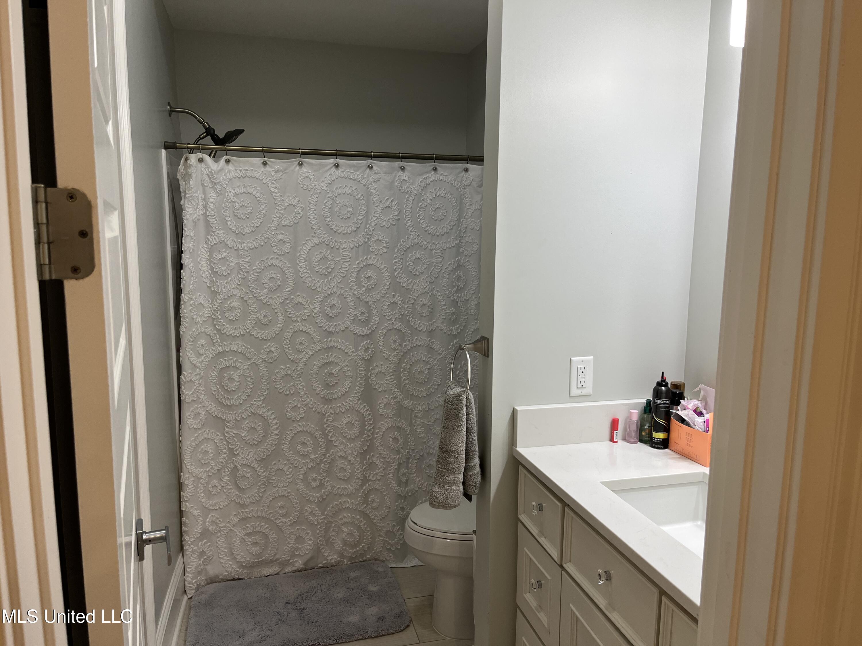 147 Pittman Road Ocean Springs, MS 39564 - Photo 17 of 57 IMG_4119