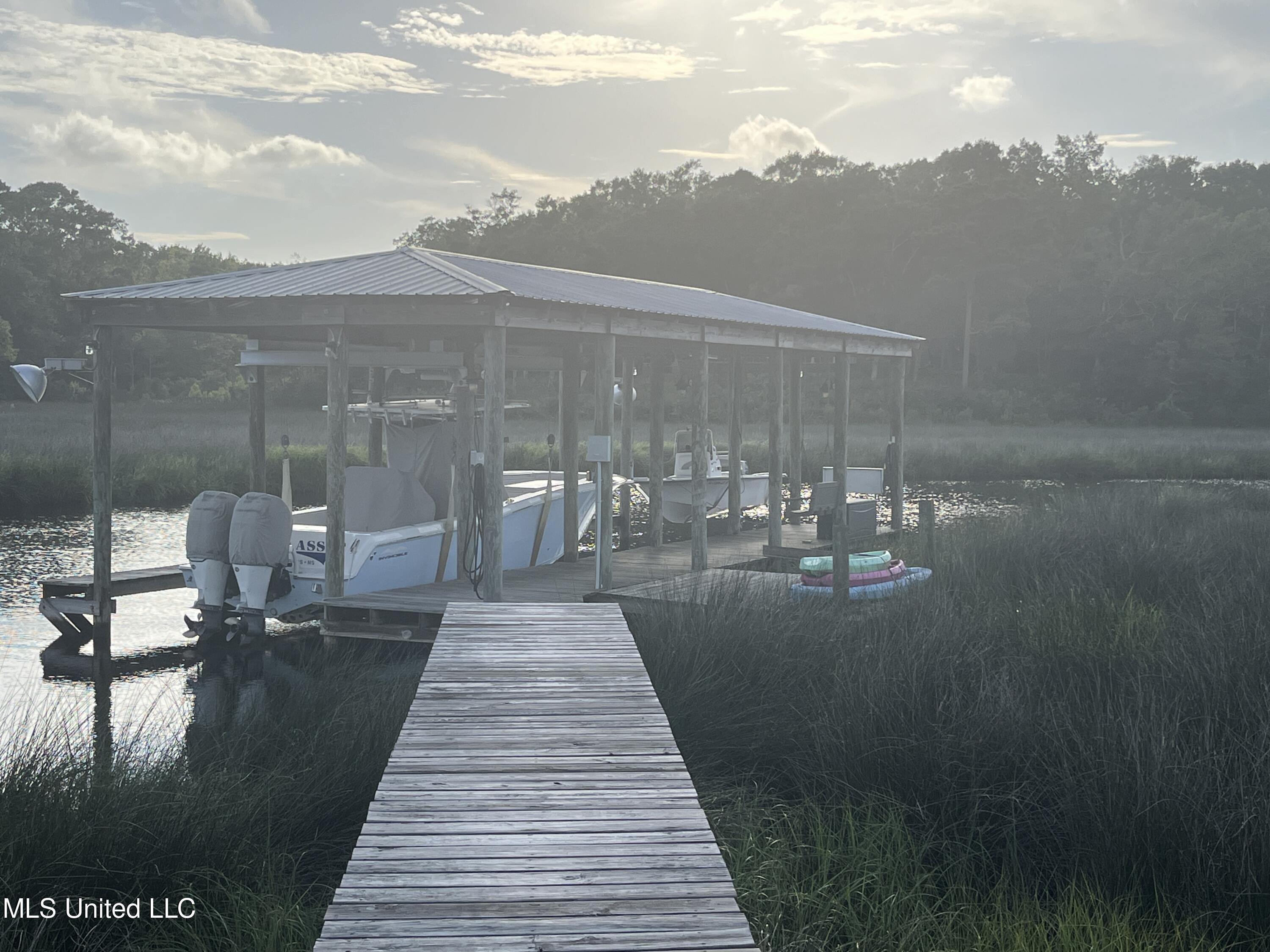 147 Pittman Road Ocean Springs, MS 39564 - Photo 24 of 57 IMG_4173