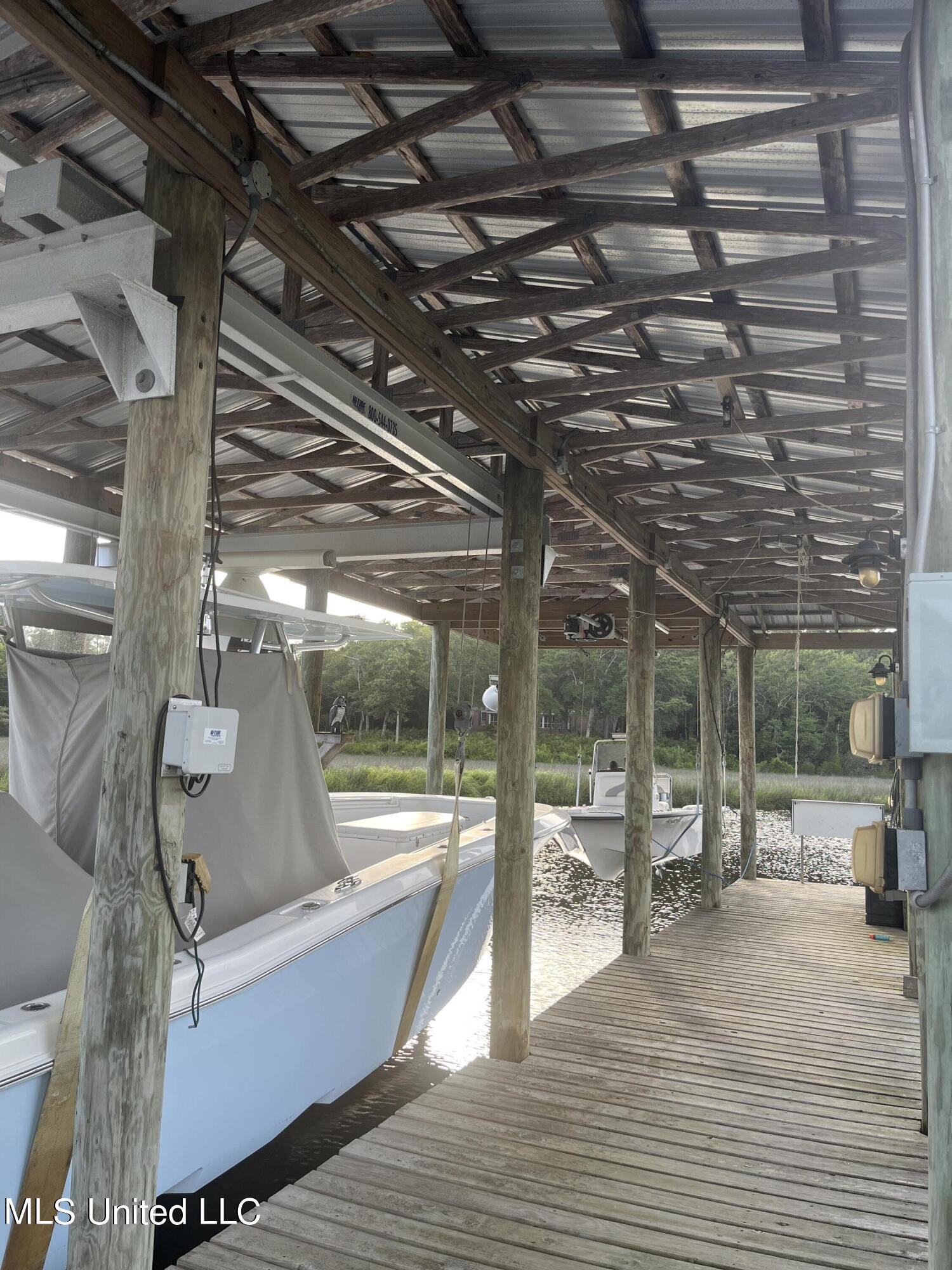 147 Pittman Road Ocean Springs, MS 39564 - Photo 25 of 57 IMG_4174