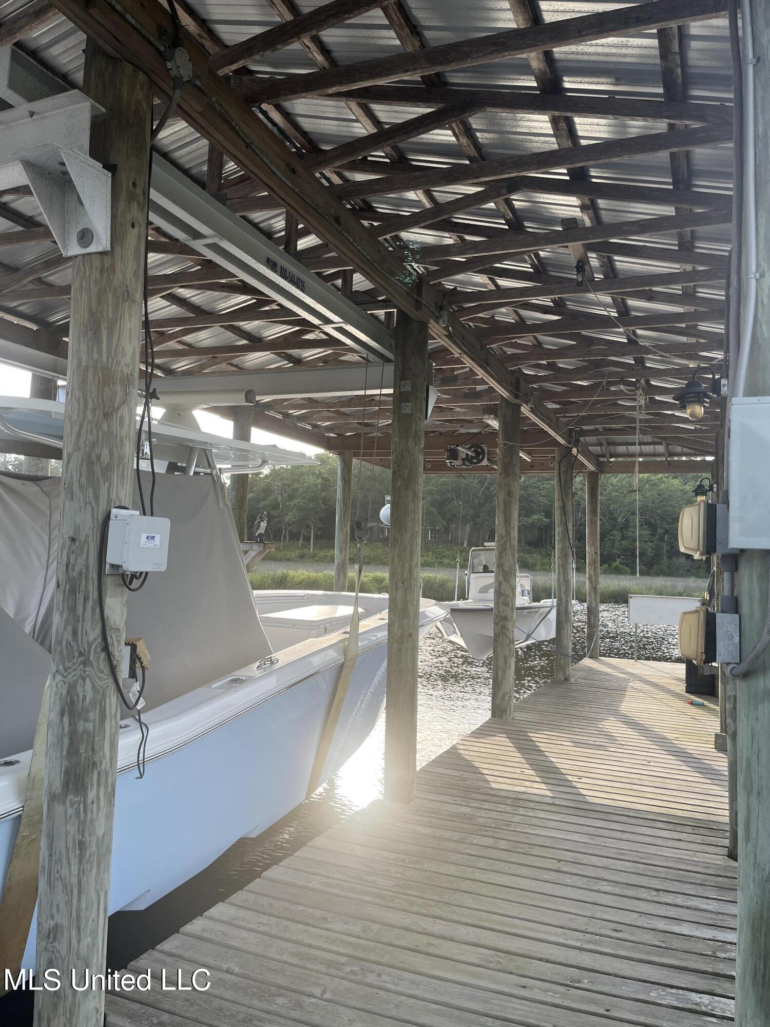 147 Pittman Road Ocean Springs, MS 39564 - Photo 26 of 57 IMG_4175