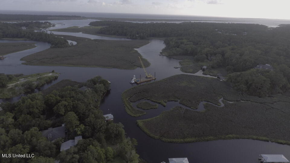 147 Pittman Road Ocean Springs, MS 39564 - Photo 33 of 57 IMG_4186