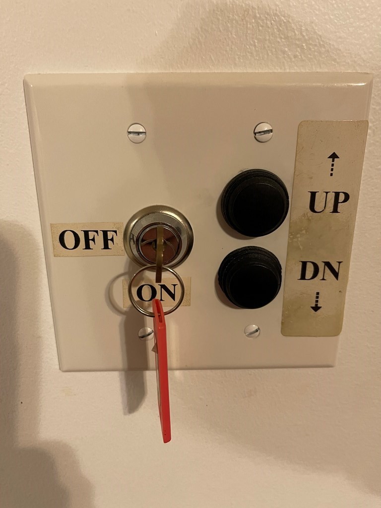 204 Crystal Springs Road Cleveland, TN 37323 - Photo 15 of 22 a close view of bathroom