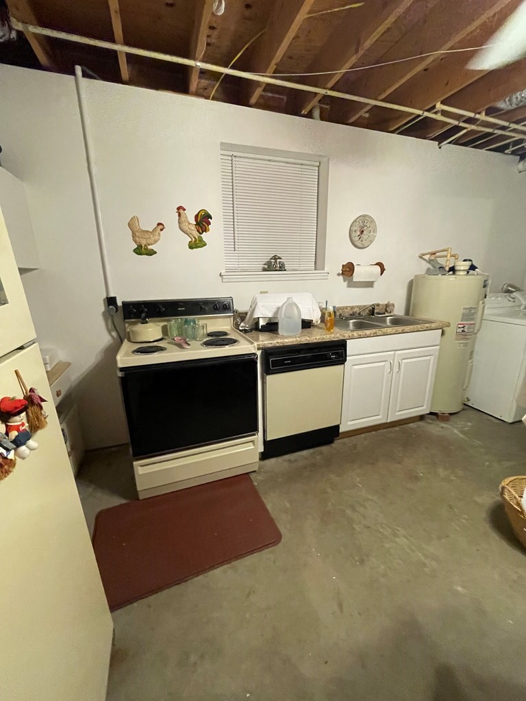 204 Crystal Springs Road Cleveland, TN 37323 - Photo 19 of 22 a room with storage and utility