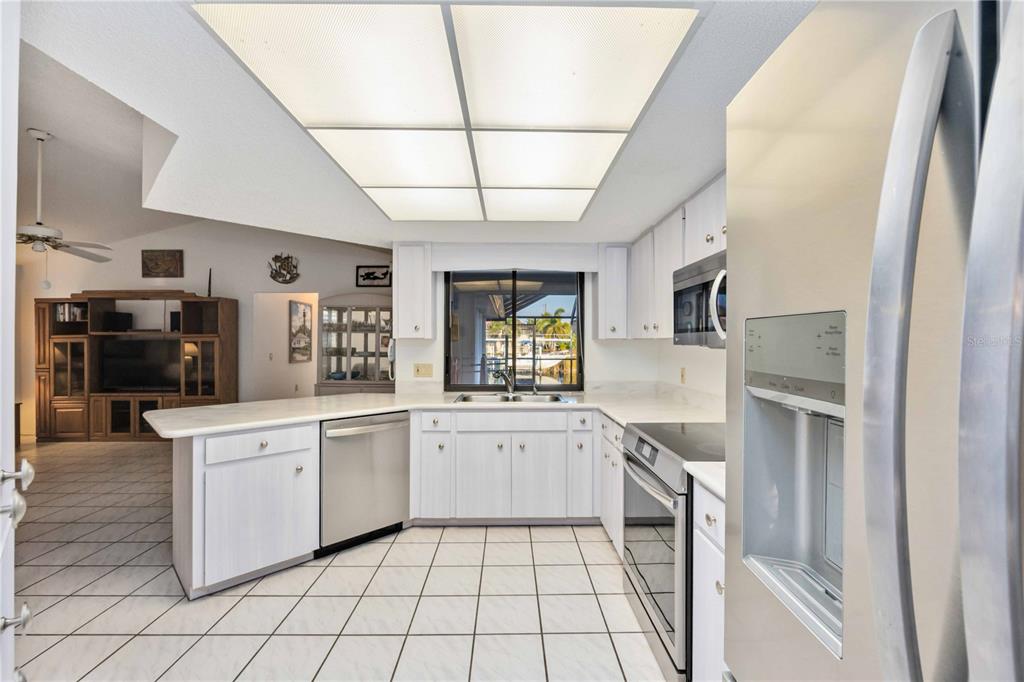 10534 Alpaca Circle Port Charlotte, FL 33981 - Photo 20 of 67