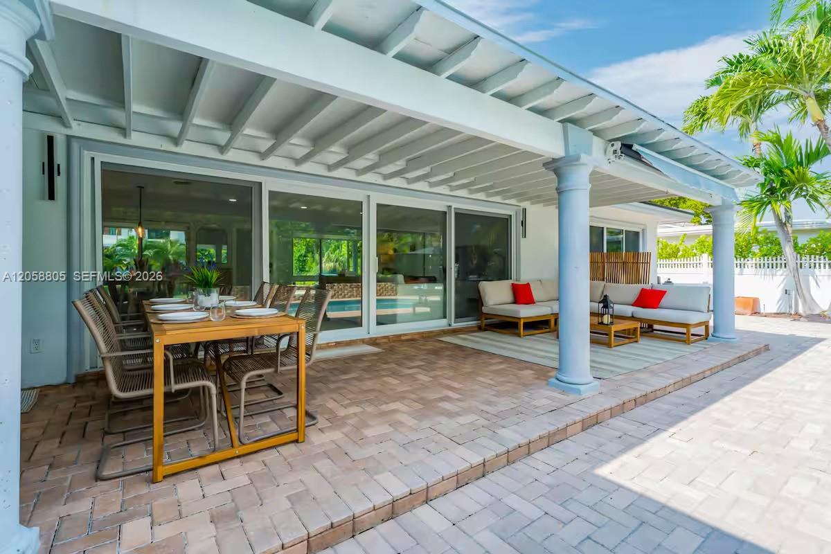 3204 Robbins Road Pompano Beach, FL 33062 - Photo 16 of 26