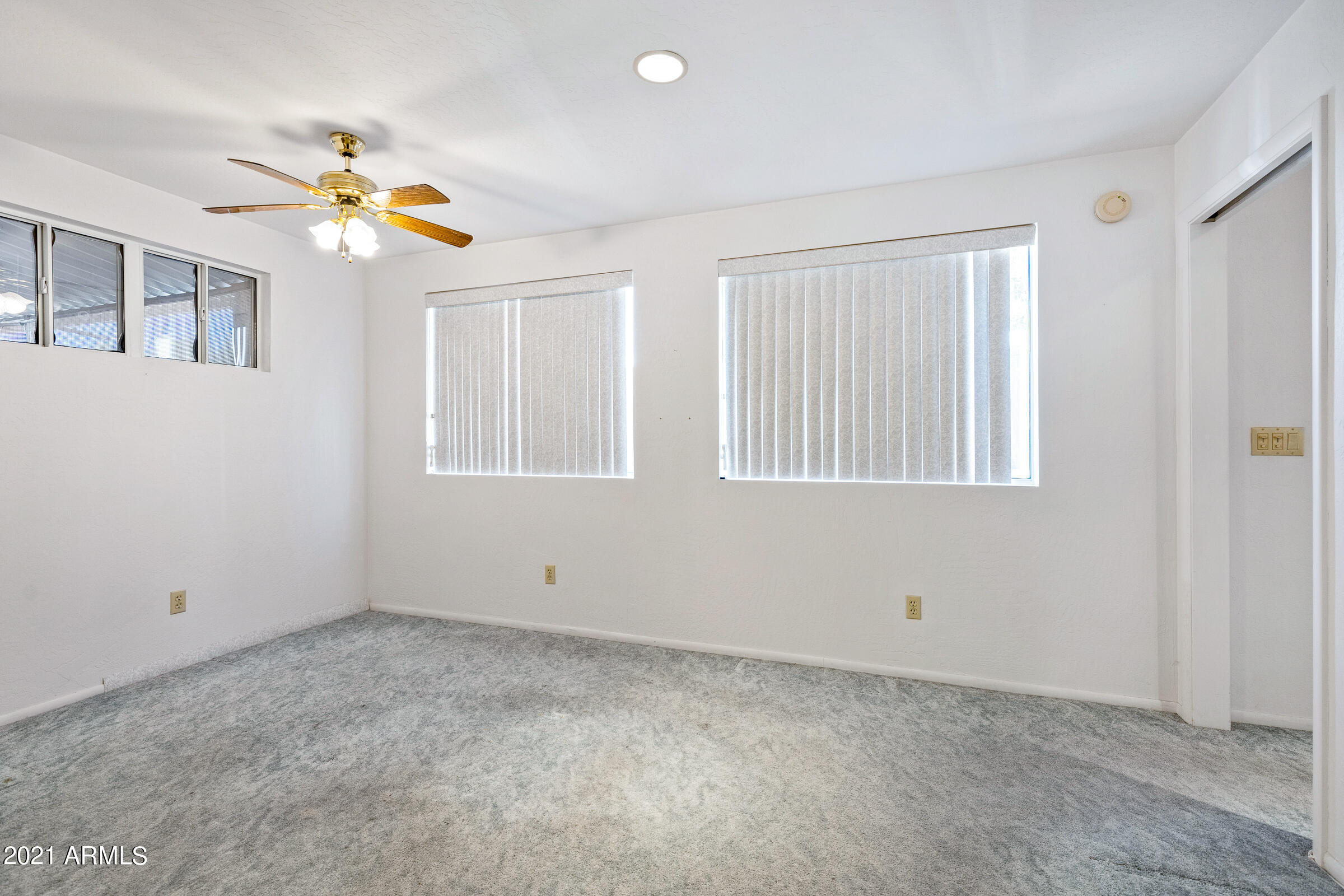 3036 East Utopia Road, Unit 53 Phoenix, AZ 85050 - Photo 14 of 26 Extra Room