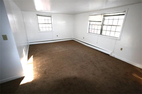 27 Beulah Street, Unit 4 Framingham, MA 01701 - Photo 3 of 10