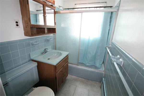 27 Beulah Street, Unit 4 Framingham, MA 01701 - Photo 7 of 10