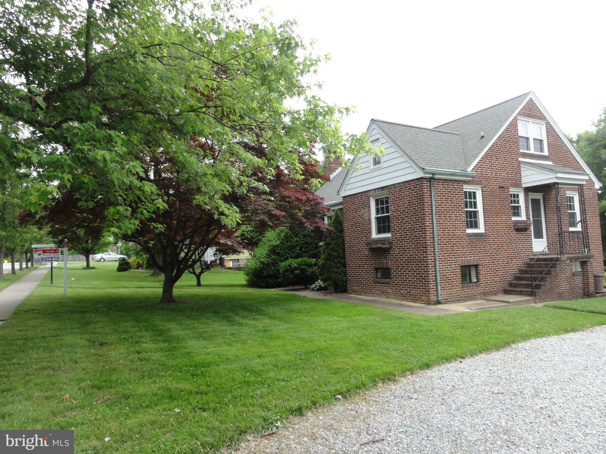 436 Hawthorne Road Linthicum Heights, MD 21090 - Photo 11 of 16 Exterior (General)