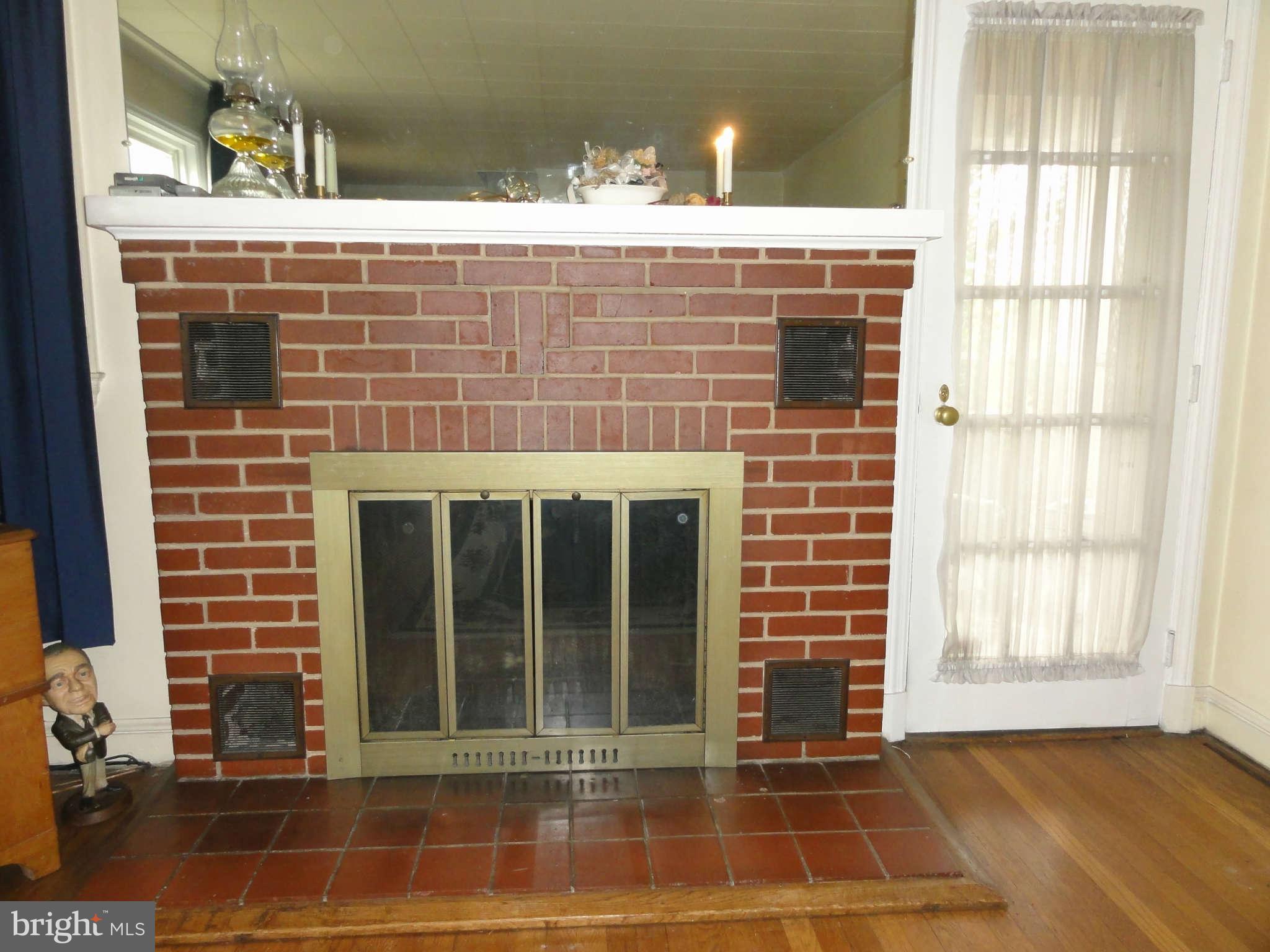 436 Hawthorne Road Linthicum Heights, MD 21090 - Photo 4 of 16 Fireplace
