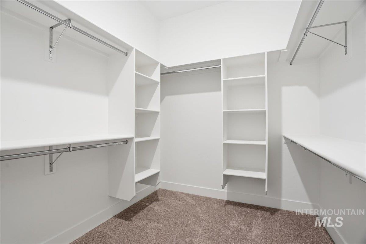 857 North Falling Water Way Eagle, ID 83616 - Photo 19 of 42