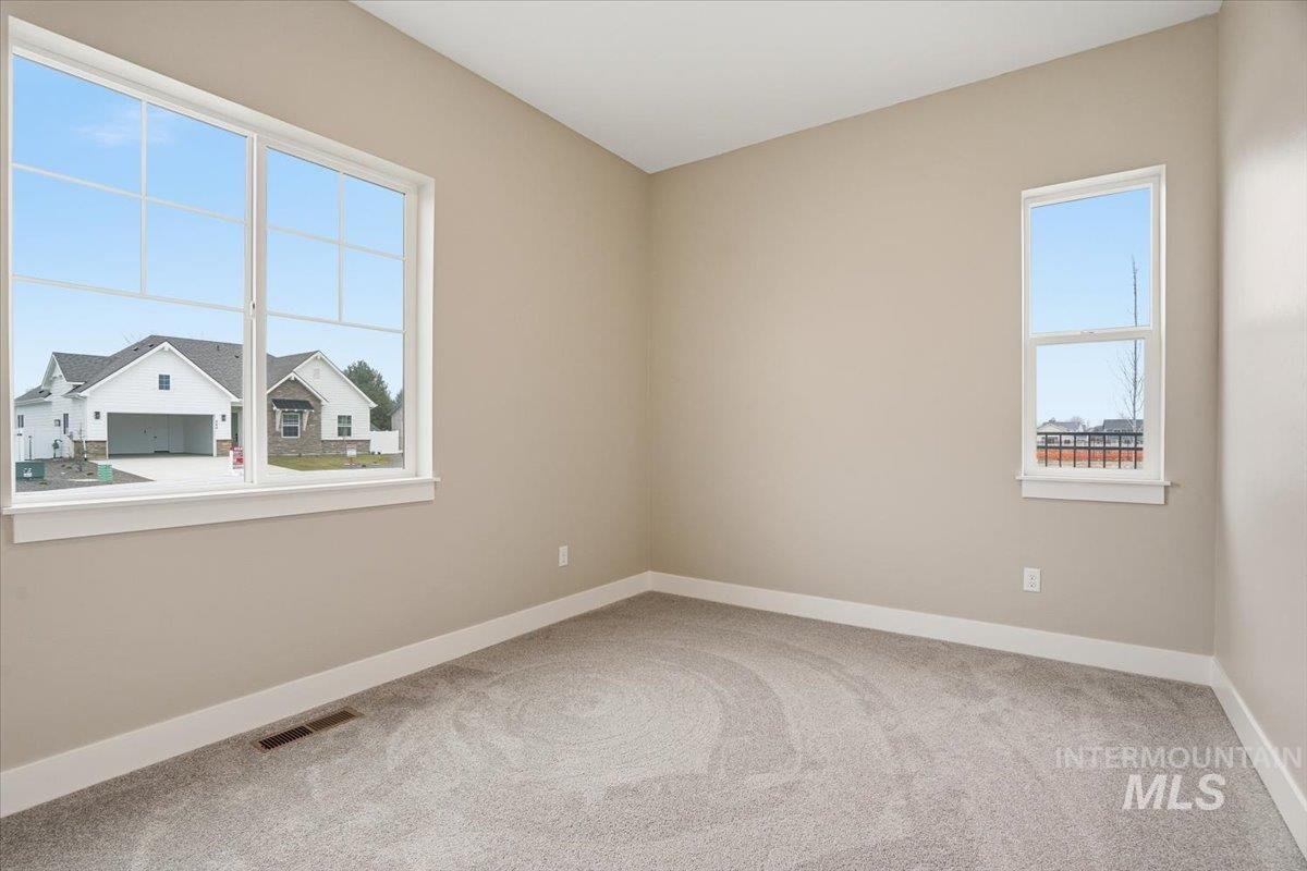 857 North Falling Water Way Eagle, ID 83616 - Photo 23 of 42