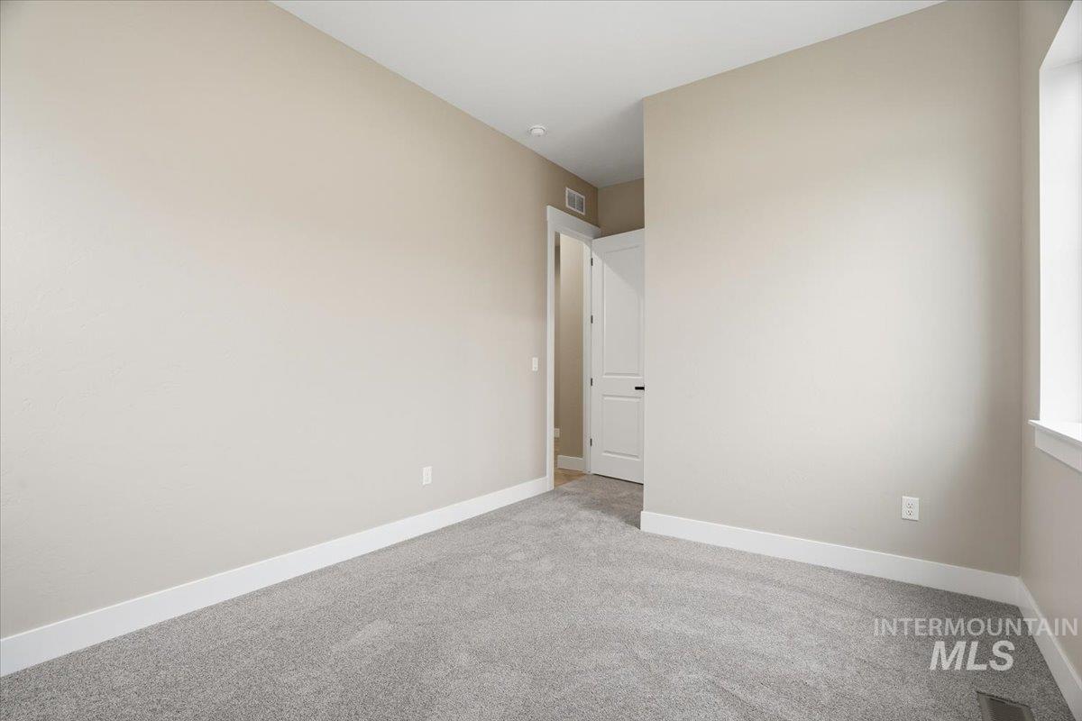 857 North Falling Water Way Eagle, ID 83616 - Photo 24 of 42