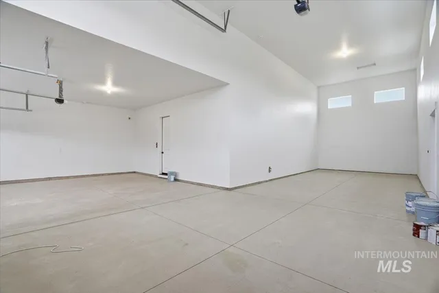 $839,990 | 857 North Falling Water Way, Eagle, ID 83616