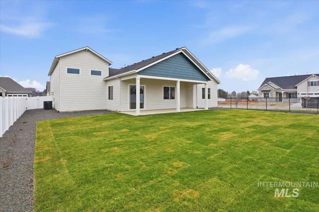 $839,990 | 857 North Falling Water Way, Eagle, ID 83616