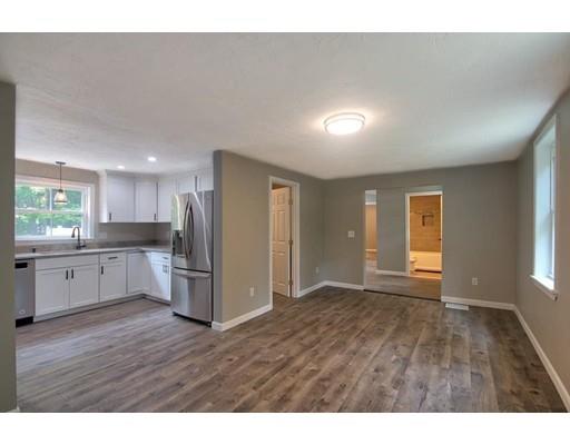 76 Kendall Road Tyngsborough, MA 01879 - Photo 8 of 21 Gallery Image 8