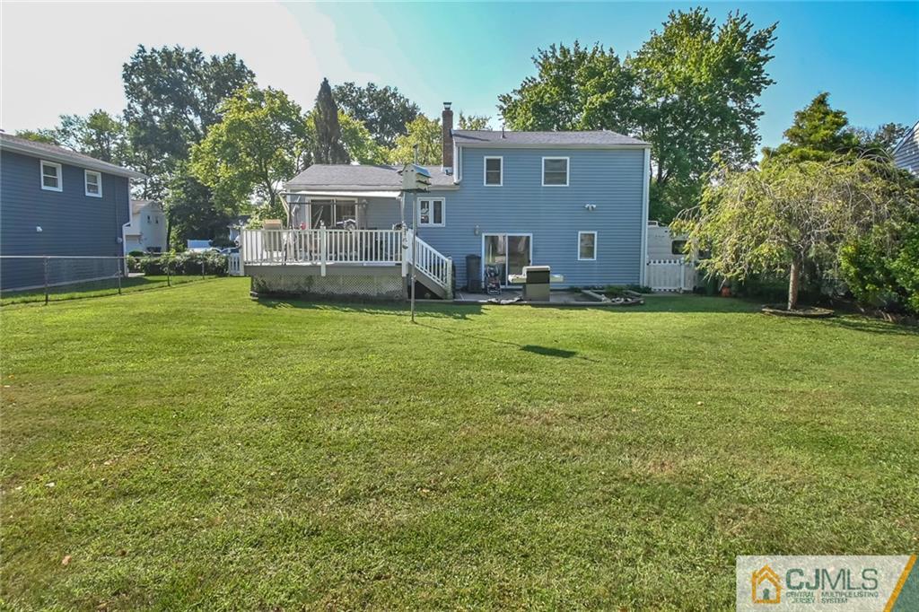 13 Moryan Road Edison, NJ 08817 - Photo 26 of 27
