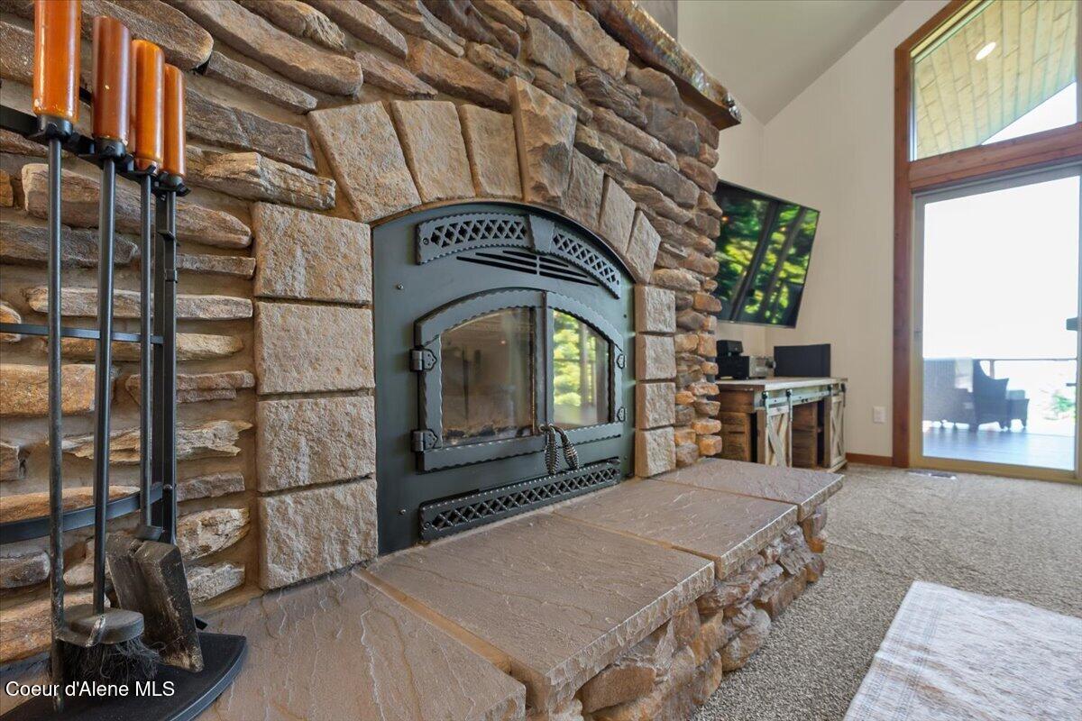 17378 North Freddi Road Rathdrum, ID 83858 - Photo 22 of 83 22-Living Room