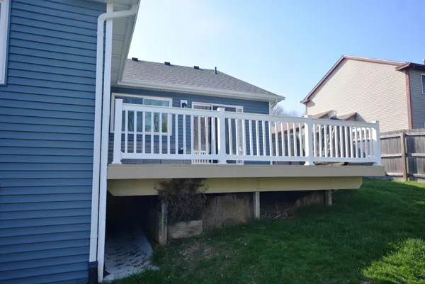 $324,900 | 1206 Comstock Drive, Marshall, MI 49068